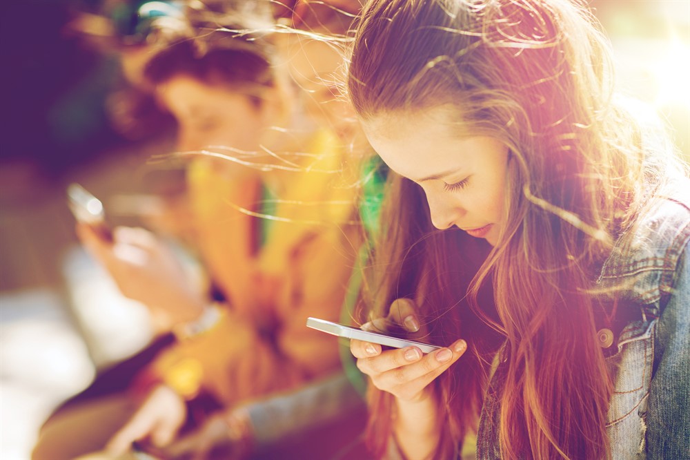 6 Steps To Help Your Family Navigate the Digital Age