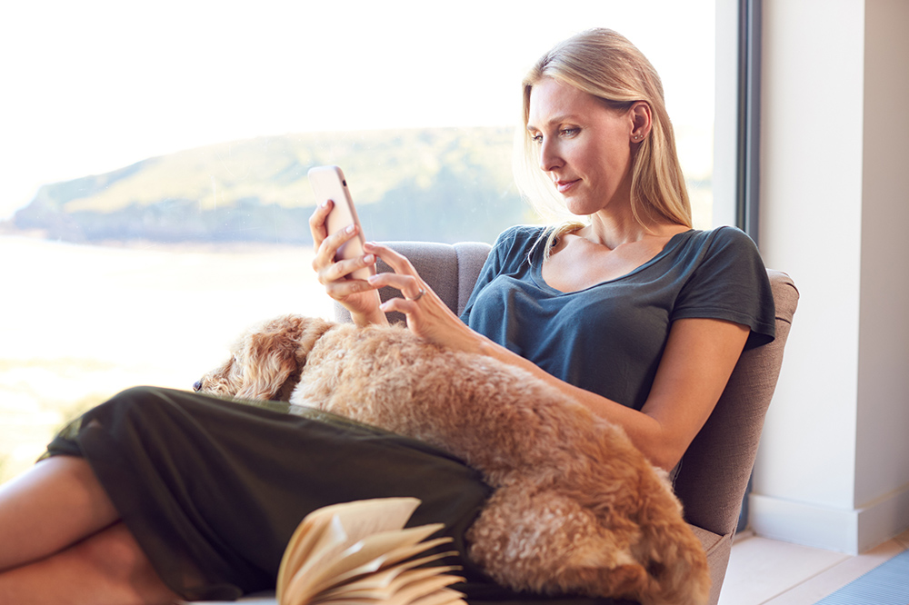 Facebook for Couples: 8 Tips To Protect Your Relationship